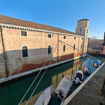ונציה Castello Canal View מראה חיצוני תמונה