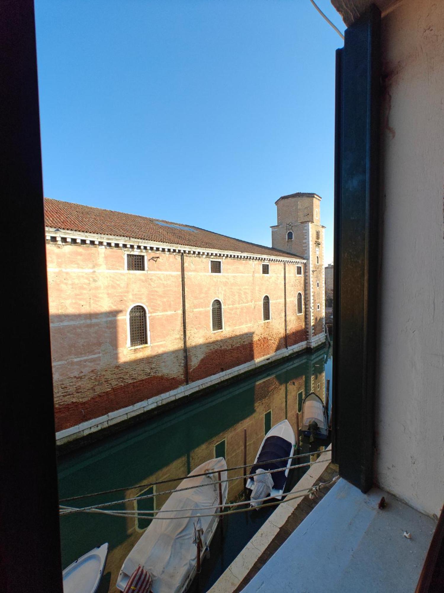 ונציה Castello Canal View מראה חיצוני תמונה