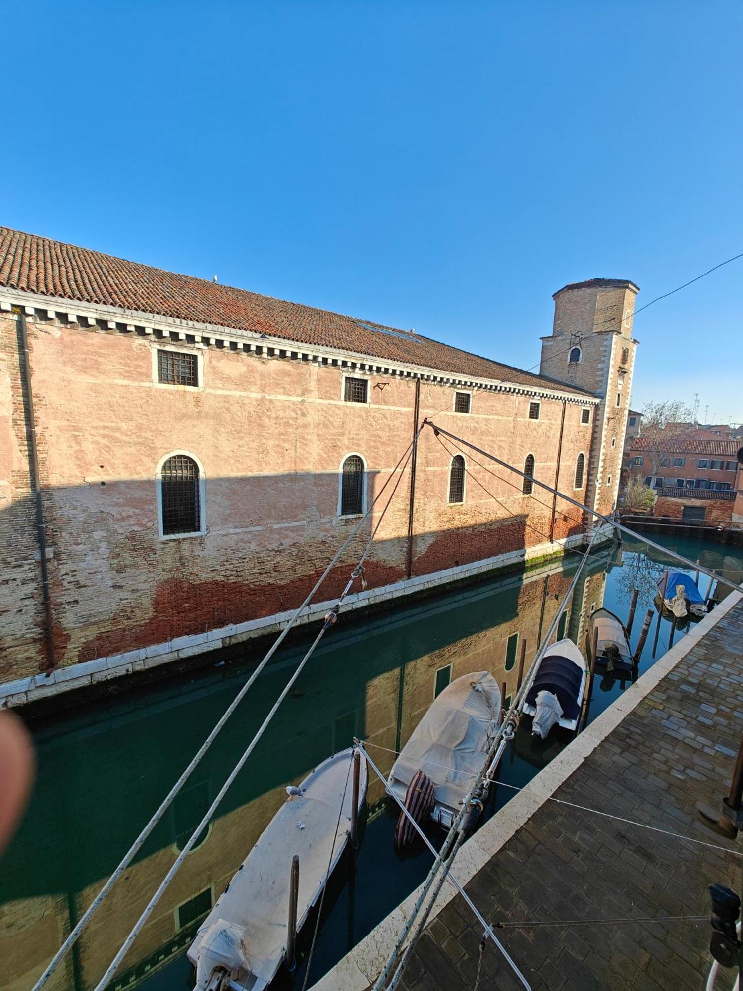 ונציה Castello Canal View מראה חיצוני תמונה